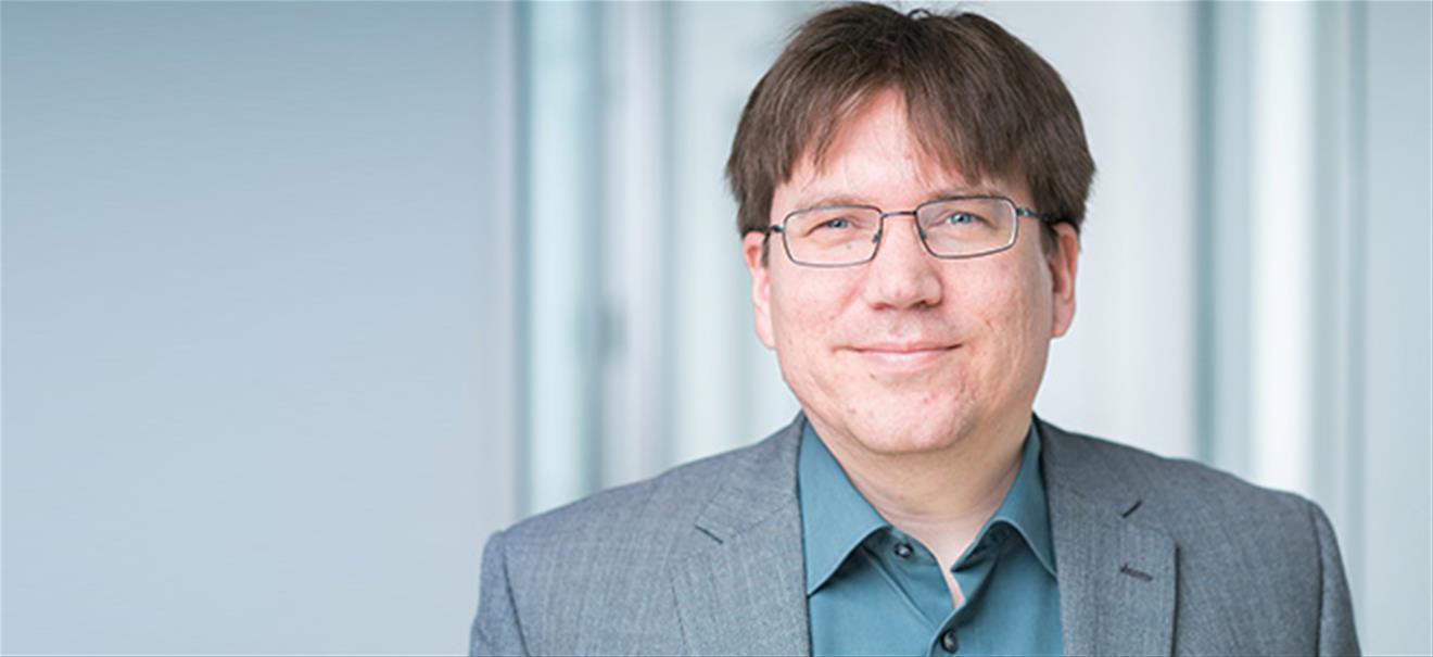 Henning Kühl LV-Wechsel: Verraten oder nur verkauft? | finanzen.net