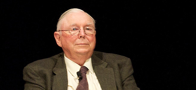 Warren Buffetts langjähriger Freund und Geschäftspartner: So hat Charlie Munger im ersten Quartal 2022 investiert | finanzen.net