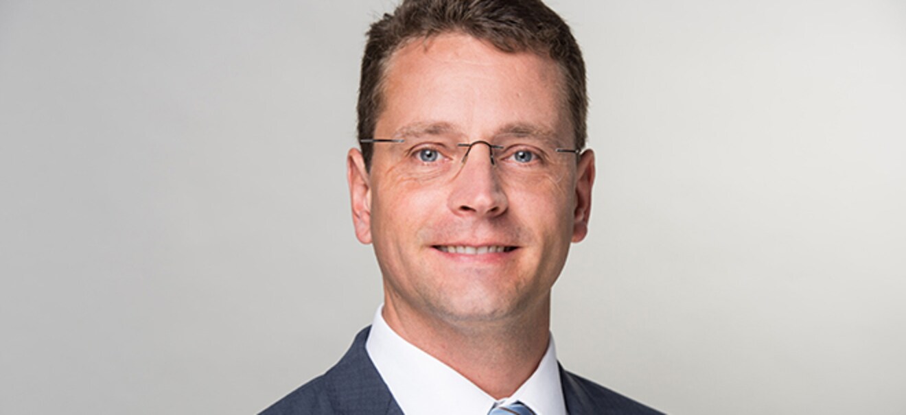 Finanz­experte Nauhauser: "Ein klares Signal an die Branche" | finanzen.net
