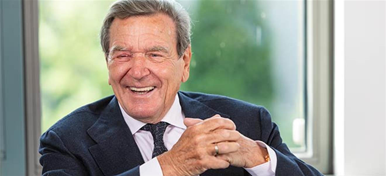 Gerhard Schröder: "Ich besitze genau zwei Aktien" | finanzen.net