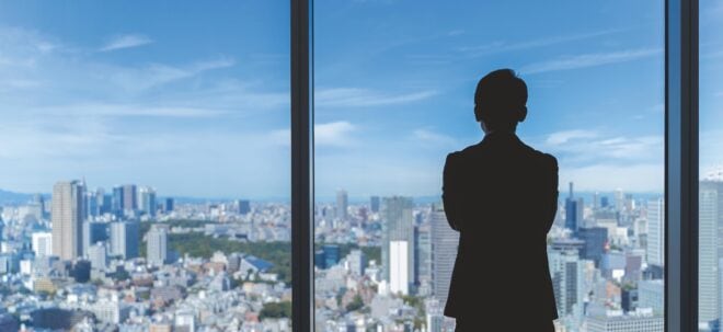 DAX auf Rekordkurs – doch diese Faktoren könnten den deutschen Aktienindex bremsen. | finanzen.net