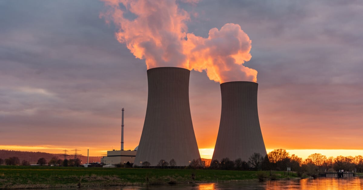 Microsofts Masterplan! Mit Atomkraft, Azure-Milliarden und dem Börsengang von OpenAI zur KI-Dominanz!