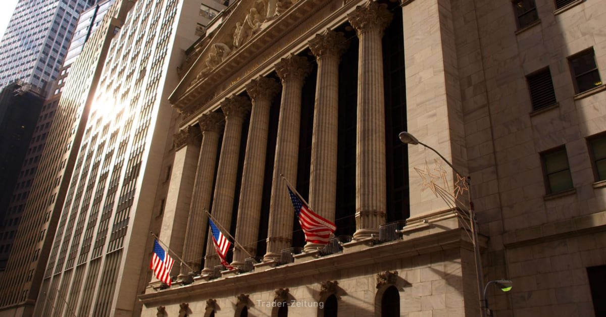 Stocks in Action USA: USA Rare Earth, Electronic Arts, Oklo