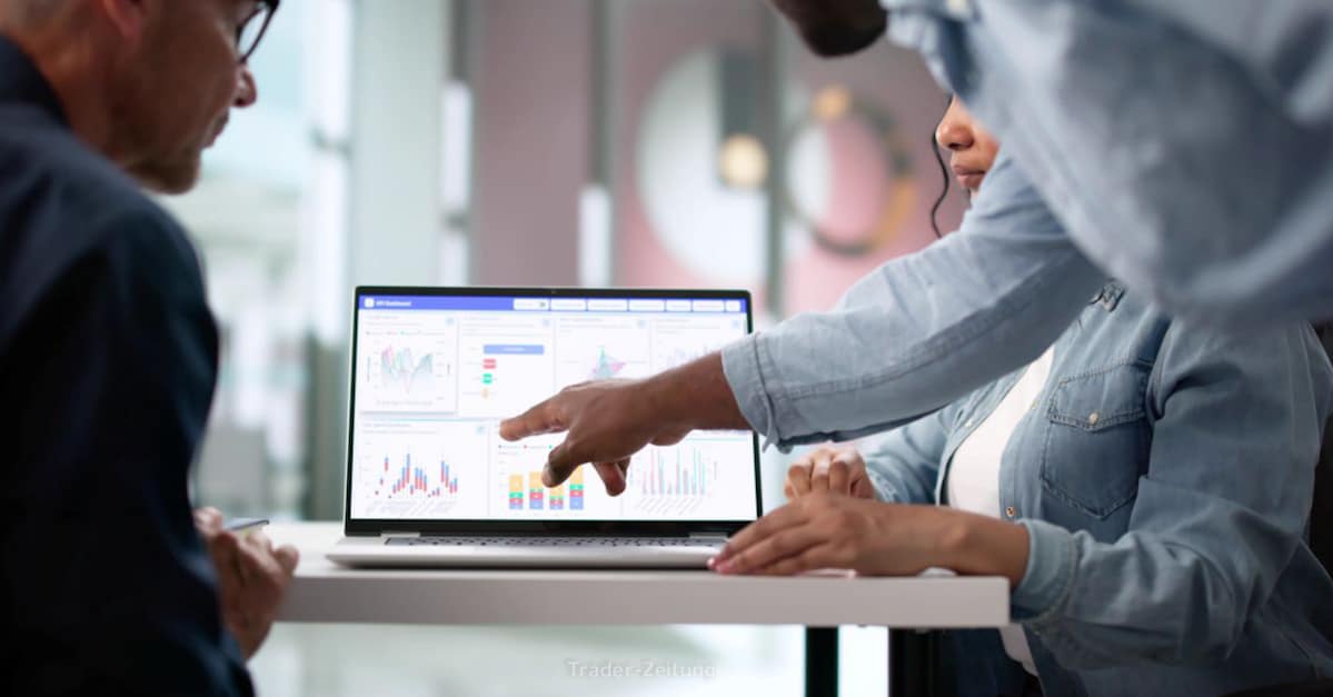 FactSet: KI-Angst schafft Bewertungschance. Die Prognoseerhöhung trifft auf einen 60%igen Kursabschlag. Das KGV liegt bei gerade mal 12.