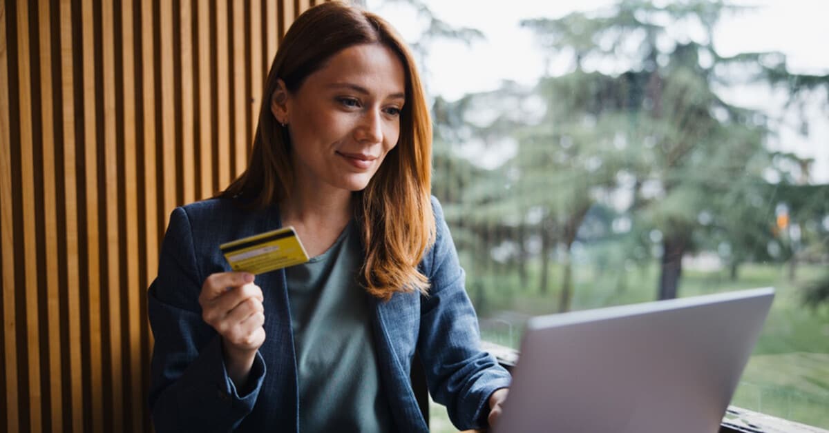 Bread Financial Holdings: Vom Marketing-Konglomerat zum Fintech-Spezialisten