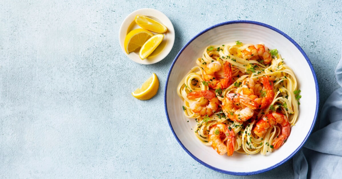 Bei der CAVA-Group sind die starken Quartalszahlen auskonsolidiert — die Aktie bricht aus der Base aus!