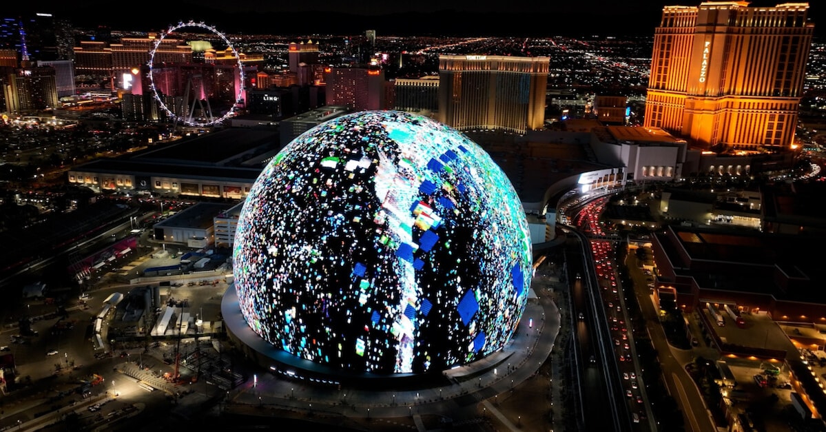 Pivotal-Point Nachverfolgung Sphere Entertainment (SPHR): Neue Maßstäbe für Großveranstaltungen durch 16K-Spektakel und Abu Dhabi-Expansion!