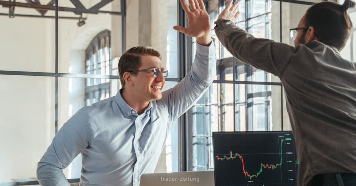 Stocks in Action: ASML, Sixt, Sartorius, British American Tobacco und STMicro.