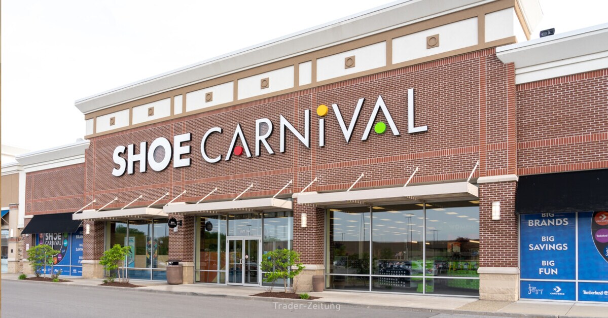 Shoe Carnival im Pivotal-Point-Check: Mit der Marke Shoe Station fokussiert sich der US-Schuhhändler auf wohlhabendere Kunden - Bruttomarge erreicht mit 38,8 % den besten Wert seit Jahren!