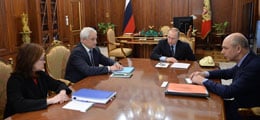 : Правительство РФ потратит все резервы и в 5 раз увеличит долг