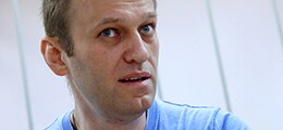 МИД РФ назвал отравление Навального химическим оружием "фантастической историей по конспирологическому сценарию"