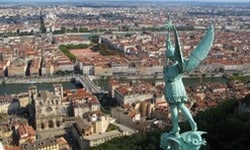 Lyon