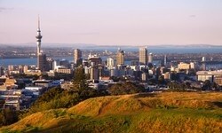 Queen Street/ Lambton Quay (Auckland/ Wellington)