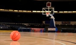 Yao Ming (35,69 Mio. Dollar)