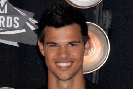 Taylor Lautner