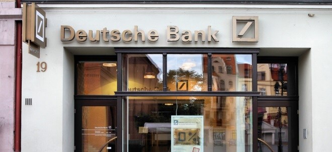 Neue Vorwürfe gegen Deutsche Bank setzen Aktie unter Druck | finanzen.net