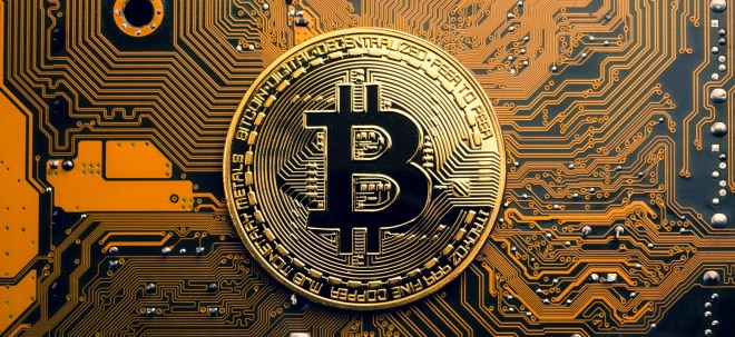 Bitcoin-Kurs fällt auf Vier-Wochentief unter 43.000 US-Dollar | finanzen.net