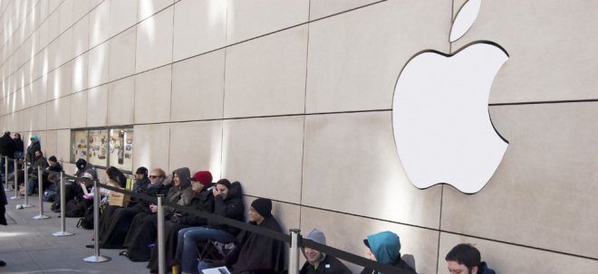 Neues Konzept Kleine Schlangen Vor Dem Apple Store In Hamburg Nachricht Finanzen Net