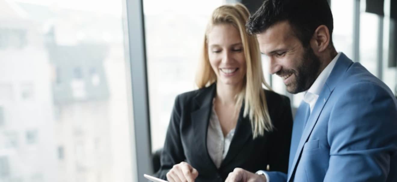 Arbeitszeugnis: Arbeitszeugnis: Diese Anforderungen müssen erfüllt werden Nicht zufrieden mit dem Arbeitszeugnis? So kann man Einspruch einlegen | finanzen.net