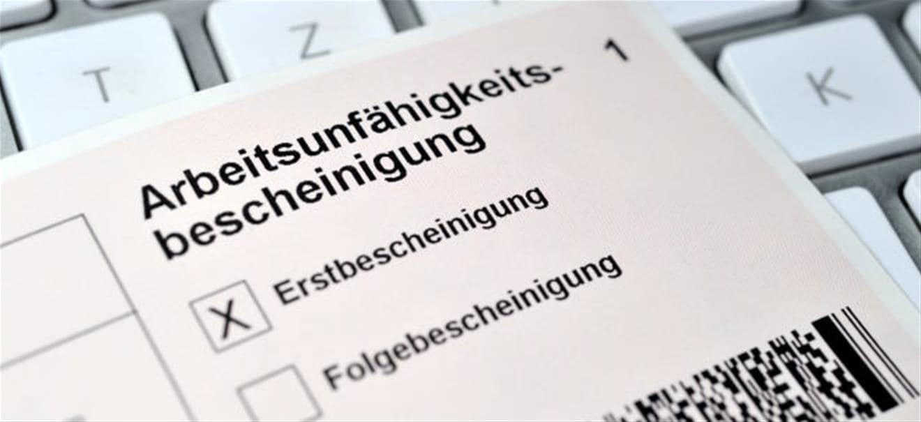 Krankenstand: So krank sind die Menschen im Büro | finanzen.net