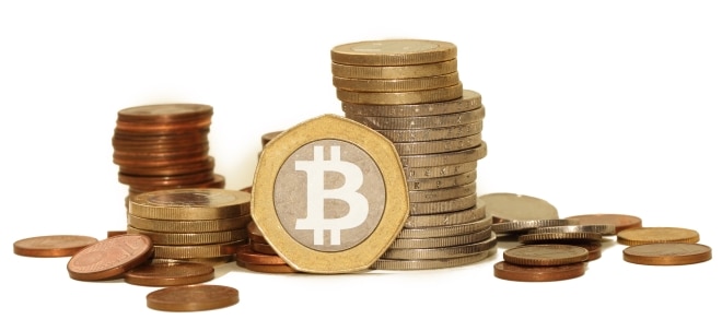 Bitcoin auf höchstem Stand seit fast einem Jahr - Bitcoin-Kurs nähert sich 10.000 Dollar | finanzen.net