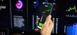 Brokerwechsel: Brokerwechsel: So sparen Anleger mehr als 130 Euro im Jahr Brokerwechsel: Brokerwechsel: So sparen Anleger mehr als 130 Euro im Jahr