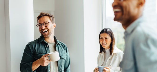 Neuer Arbeitstrend: Das steckt hinter "Coffee Badging"