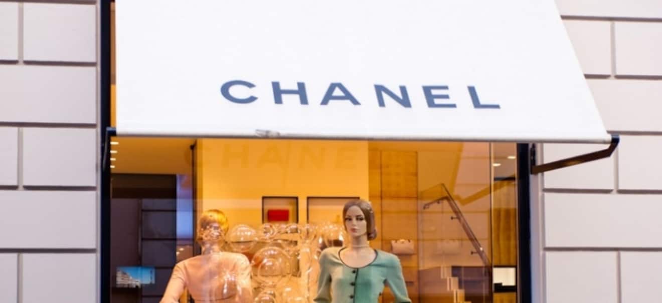 Modetrend um Finanzen: Was ist eigentlich "Old Money Aesthetic"? Luxus ohne Logos: Old Money Aesthetic - der Trend, der New Money in den Schatten stellt | finanzen.net
