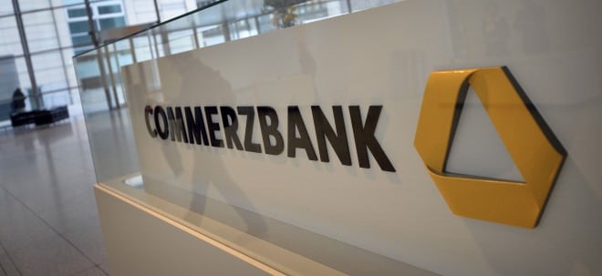 Commerzbank-Aktie leichter: Bund verzichtet vorerst auf Verkauf - UniCredit stockt Beteiligung weiter auf