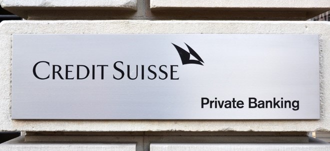 Credit Suisse-Aktie deutlich höher: Durch CS-Übernahme wohl zehntausende Jobs gefährdet - Anleger in AT1-Anleihen prüfen rechtliche Schritte | finanzen.net