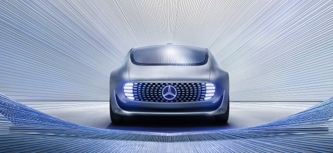 Elektromobilitat Daimler Aktie Die E Auto Offensive Bedroht Jobs Das Mussen Anleger Wissen Nachricht
