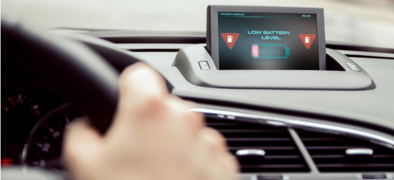 Ladesäulen: Warum spontanes Laden von E-Autos zur Kostenfalle werden kann E-Auto laden: Wann spontane Ladestopps teuer werden | finanzen.net