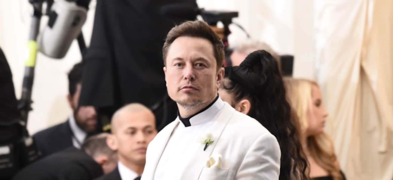 Mit persönlichem Brief: Deutscher Abgeordnete will Tesla-Chef Elon Musk die StreetScooter GmbH schmackhaft machen | finanzen.net