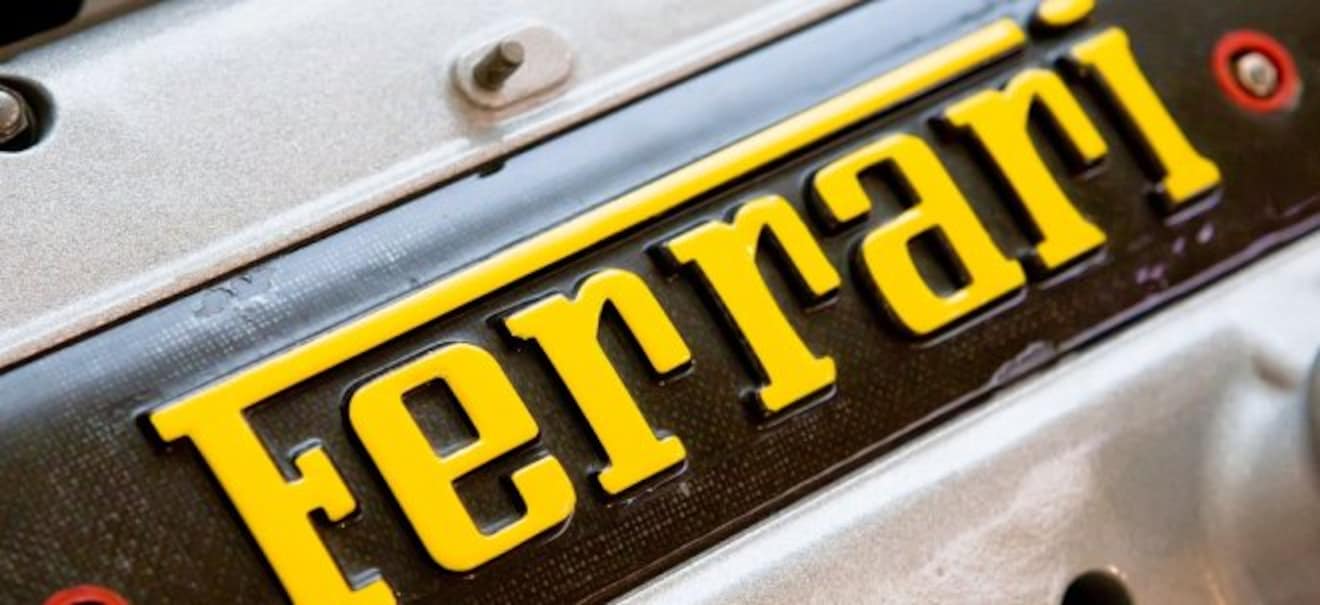 Hochleistungssportwagen: Boliden im Straßenverkehr: Bugatti, Ferrari, Lamborghini & Co. - Hier ist eine Super-Lizenz erforderlich Super-Lizenz für PS-Giganten: Bugatti, Ferrari & Lamborghini auf der Straße | finanzen.net