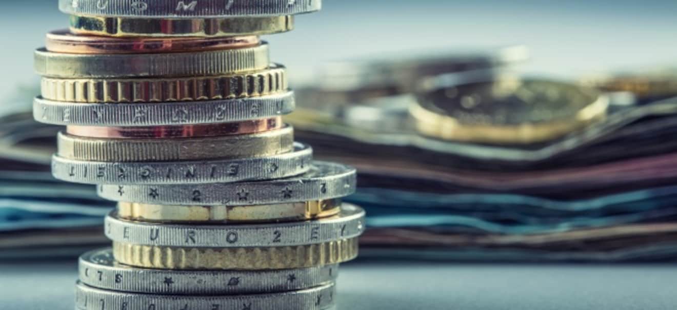 Konzept nicht verstanden: Suze Orman: So lassen sich junge Menschen beim Investieren Hunderttausende für die Altersvorsorge entgehen Hunderttausende an Aktienbörse verschenkt: Finanzexpertin Suze Orman enthüllt, wie junge Menschen beim Investieren scheitern | finanzen.net