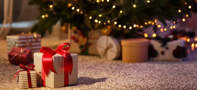 Umfrage: Verbraucher wollen beim Weihnachtsshopping sparen | finanzen.net