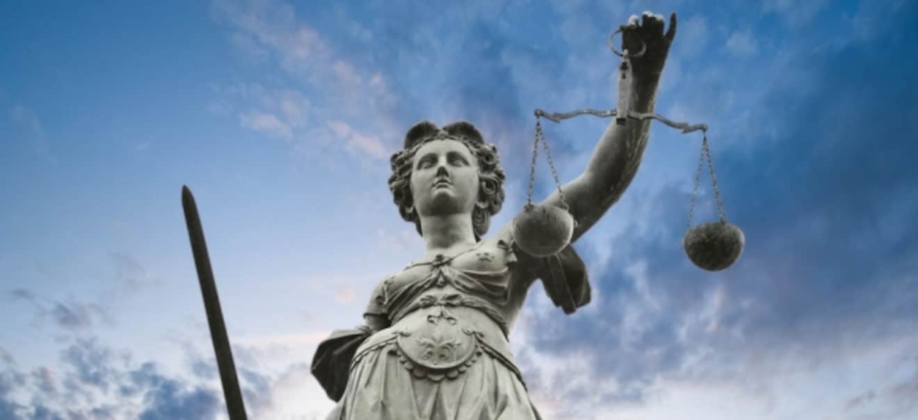 Fristlos gekündigt: Kuriose Kündigungsgründe: 10 ungewöhnliche Begründungen Top 10 Kuriose Kündigungsgründe | finanzen.net