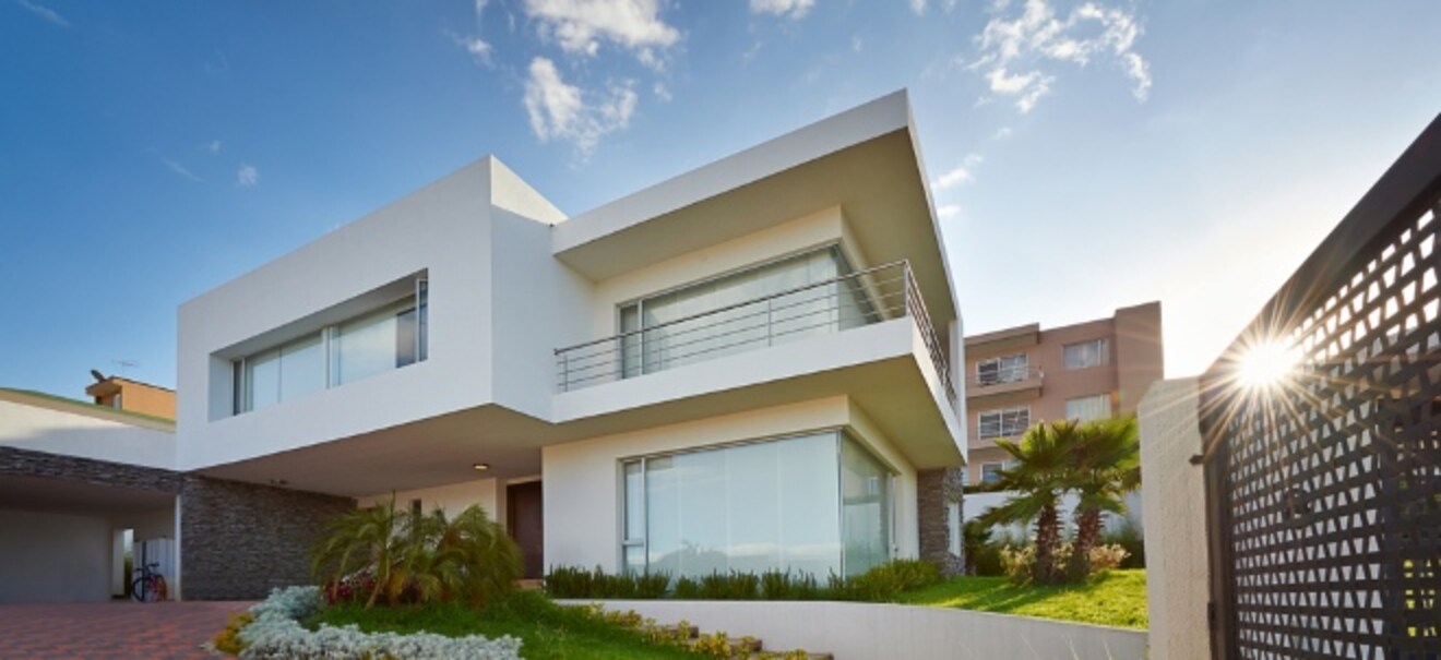 Vorurteile gerechtfertigt?: Zu schlechte Qualität, zu wenig Individualität: Sind Fertighäuser tatsächlich so schlecht? Häufige Irrglauben zu Fertighäusern: So gut oder schlecht sind die Immobilien wirklich | finanzen.net