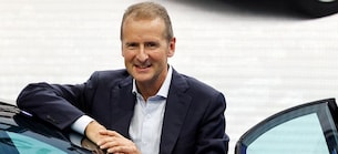 Ex-VW-Chef Diess will mit E-Traktoren durchstarten