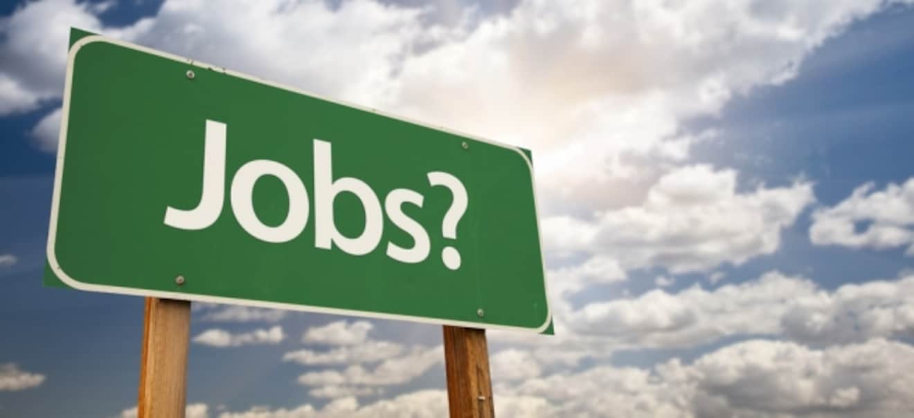 Plötzlich arbeitslos: Jobangebot rückgängig gemacht - was können Bewerber jetzt tun? Der Albtraum aller Bewerber: Das Jobangebot wird zurückgezogen - so reagieren Sie richtig! | finanzen.net