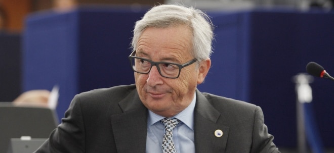 Schlagabtausch: Wie Juncker den Brexit-Wortführer Nigel Farage im EU-Parlament abkanzelt Wie Juncker den Brexit-Wortführer Nigel Farage im EU-Parlament abkanzelt | finanzen.net