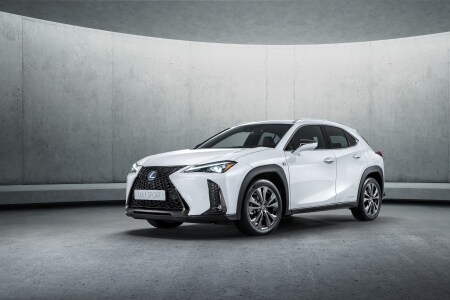 Lexus - UX Crossover
