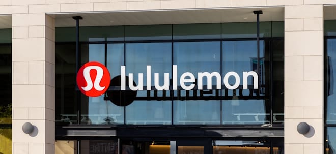 lululemon-Aktie +10%: Führungswechsel, Aktienrückkauf und Bilanz sorgen für Anlegerfreude