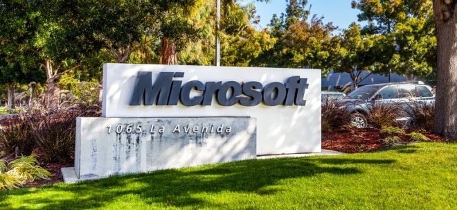 KI-Offensive: Microsoft steckt Milliardenbetrag in Rechenzentren - NASDAQ-Titel Microsoft-Aktie gewinnt | finanzen.net