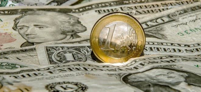 Eurokurs im US-Handel knapp über der Parität zum US-Dollar - die Gründe | finanzen.net