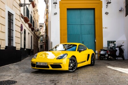 Porsche - 718 Cayman T