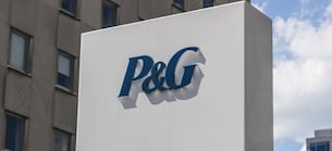 Procter & Gamble-Aktie in Grün: Ziele trotz Unsicherheiten bestätigt - Starke Geschäfte