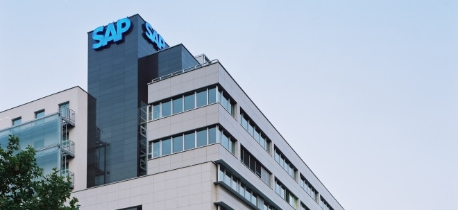 KI im Mittelpunkt: Porsche und SAP entwickeln gemeinsam Software für Digitalgeschäfte Porsche und SAP entwickeln gemeinsam Software für Digitalgeschäfte | finanzen.net