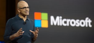 Microsoft-Aktie dreht auf: So kommt CEO Nadellas Millionengehalt zustande