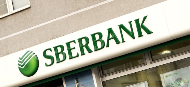 Sberbank-Aktie mit roten Vorzeichen: Russische Regierung kauft größte Bank des Landes | finanzen.net